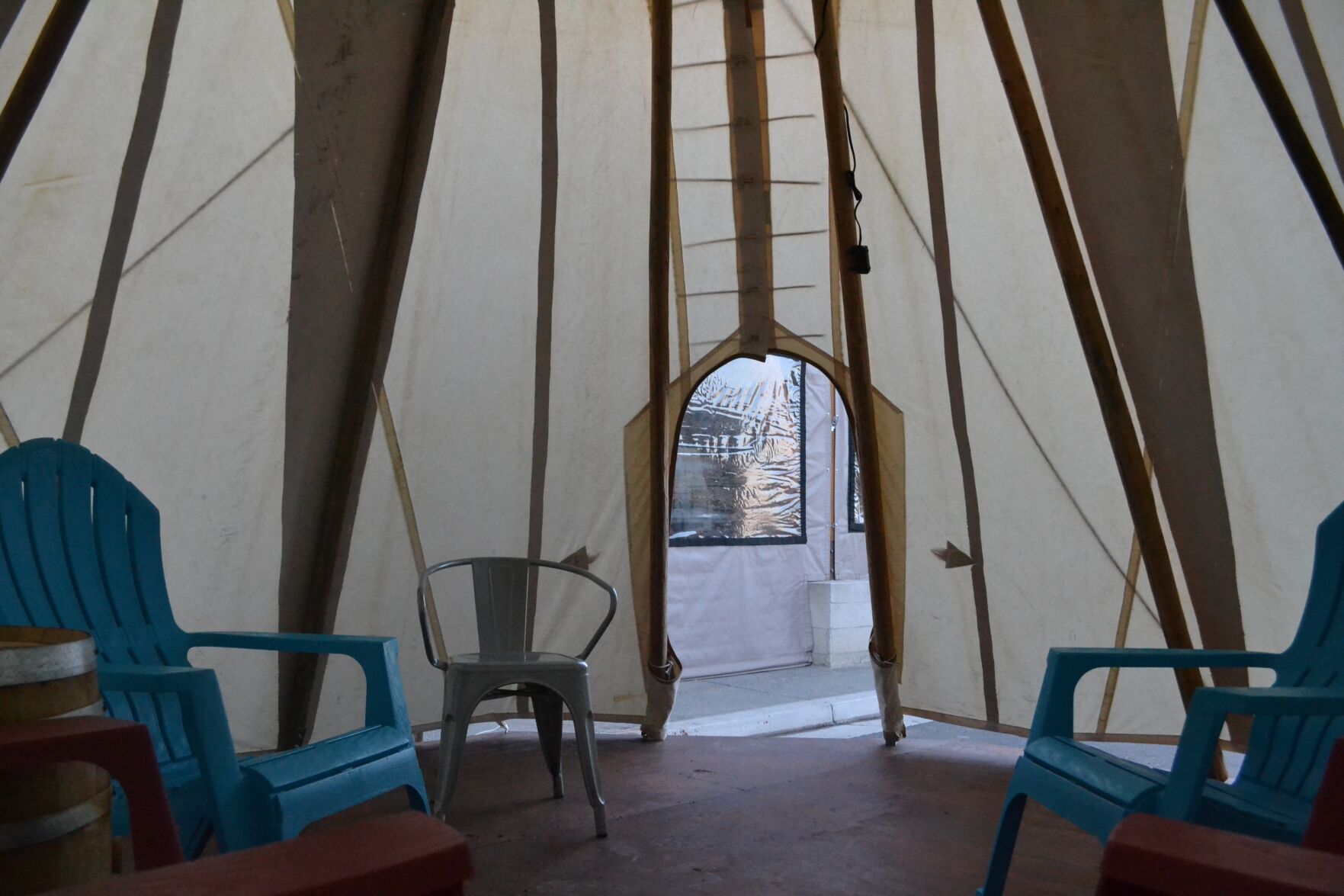 Tipis provide Montrose businesses with avenue to weather COVID-19 restrictions